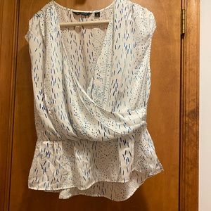 H Halston blue white sleeveless blouse size 12